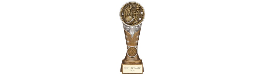 IKON BOWLER CRICKET AWARD - 4 SIZES - 150MM - 225MM IKON BOWLER CRICKET AWARD - 4 SIZES - 150MM - 225MM